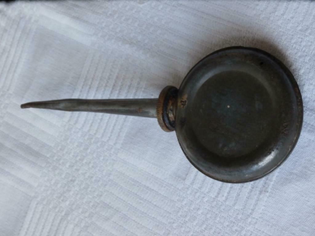 Seringue à huile lubrifiante antique, Antiquités & Art, Enlèvement ou Envoi