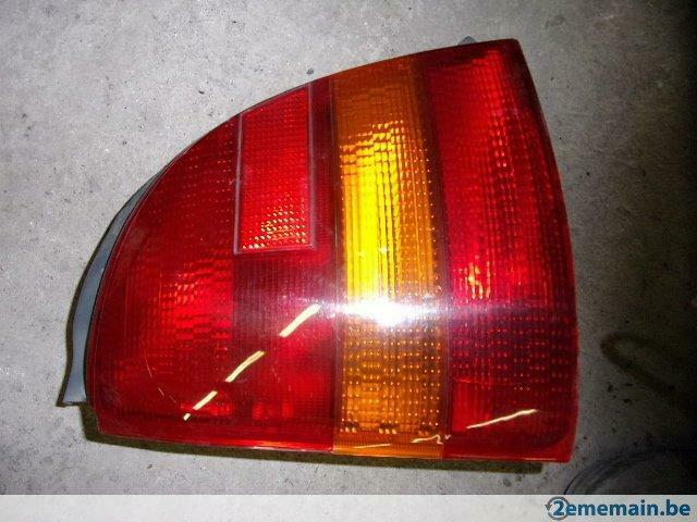 feu droit  toyota starlet  1996, Utilisé, Toyota