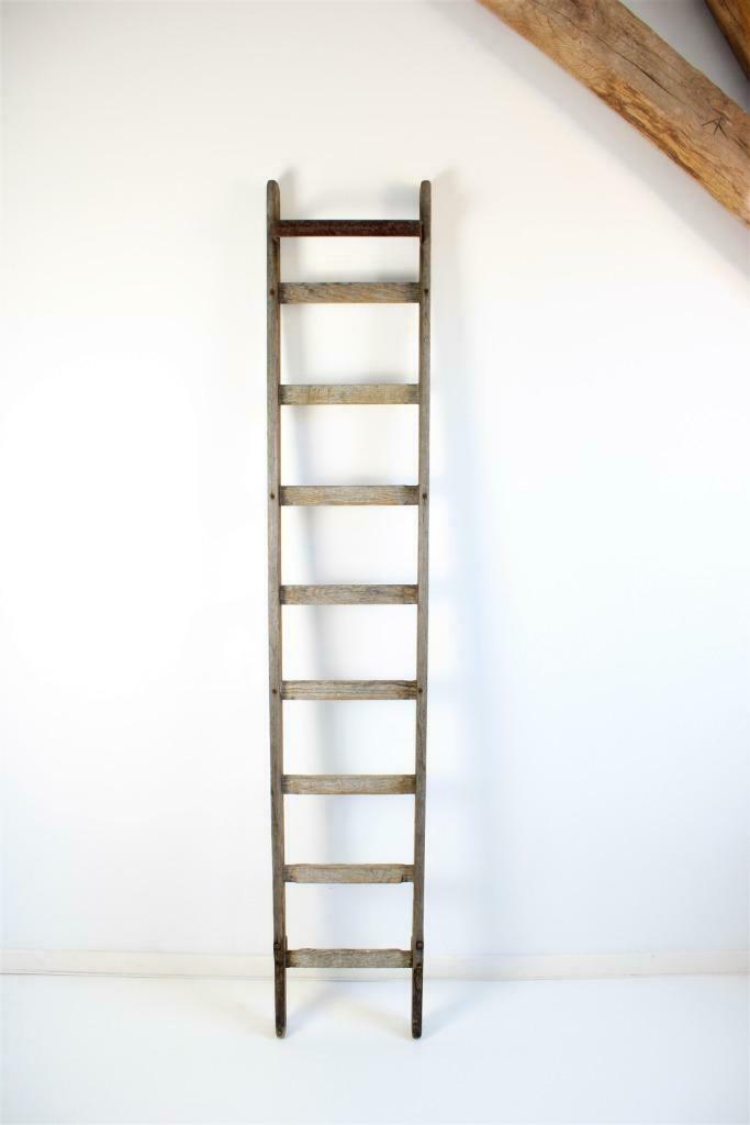 oude smalle houten ladder, Antiek en Kunst, Ophalen