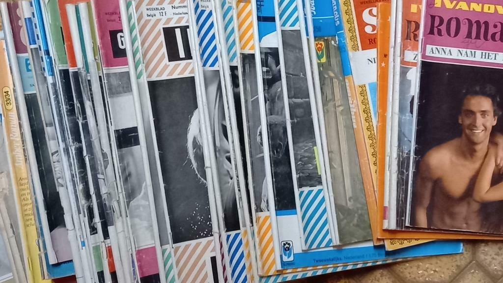 59 romans  / van verschillende series, Ophalen of Verzenden