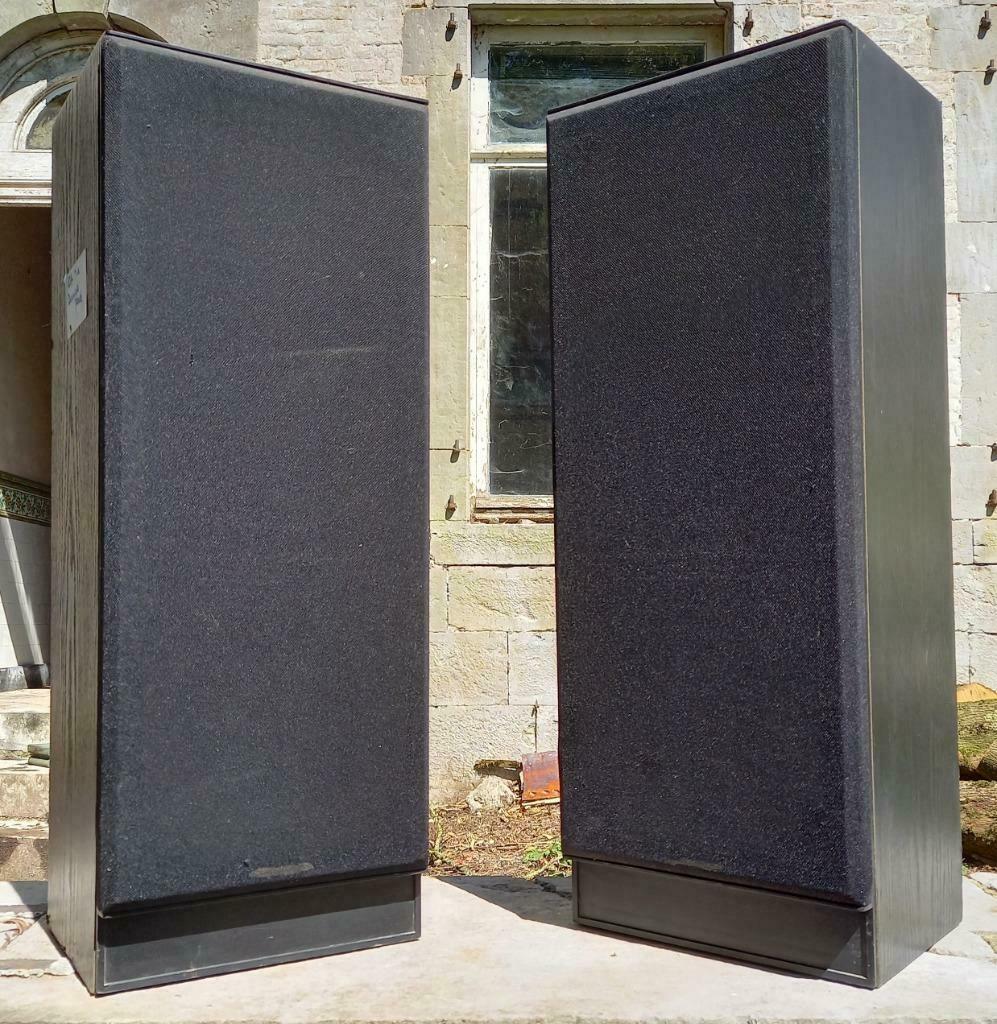 2 enceintes Realistic MC-3000, Autres marques, Enlèvement ou Envoi, 60 à 120 watts, Utilisé