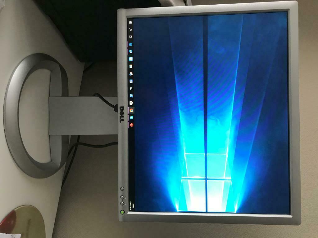 Dell 19 inch flatscreen monitor, Computers en Software, Monitoren, Ophalen, Zo goed als nieuw, Dell