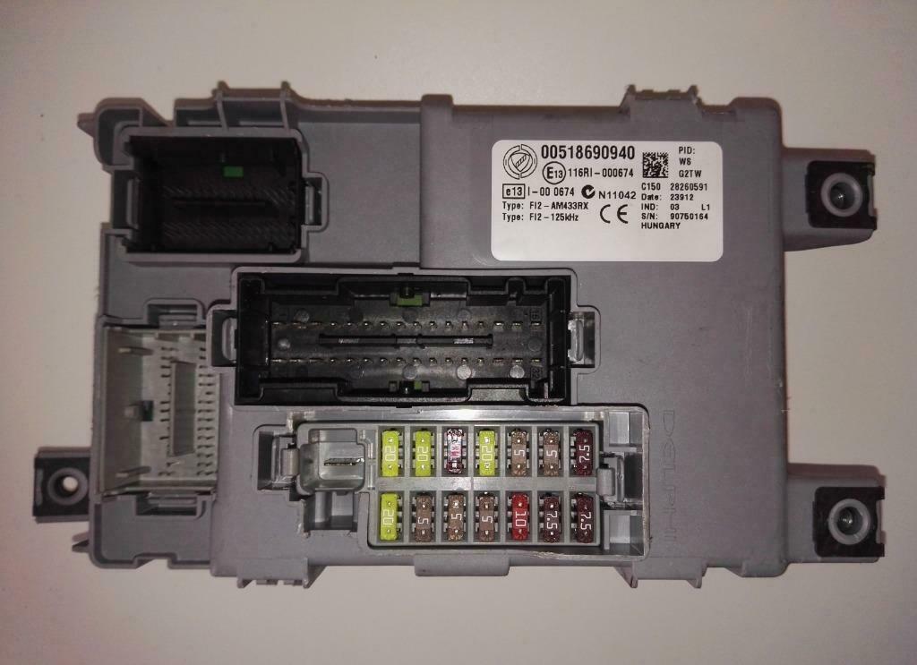 Herstelling Zekeringskast Fiat Punto 005128690940, Ophalen of Verzenden, Gebruikt, Fiat