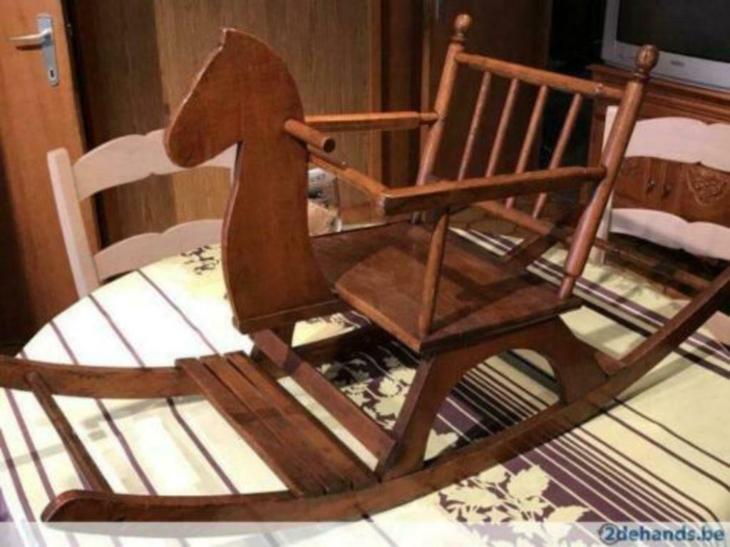 Oude Houten Schommelpaard 67j oud ,zeer mooie staat!, Kinderen en Baby's, Speelgoed | Houten speelgoed, Ophalen, Zo goed als nieuw