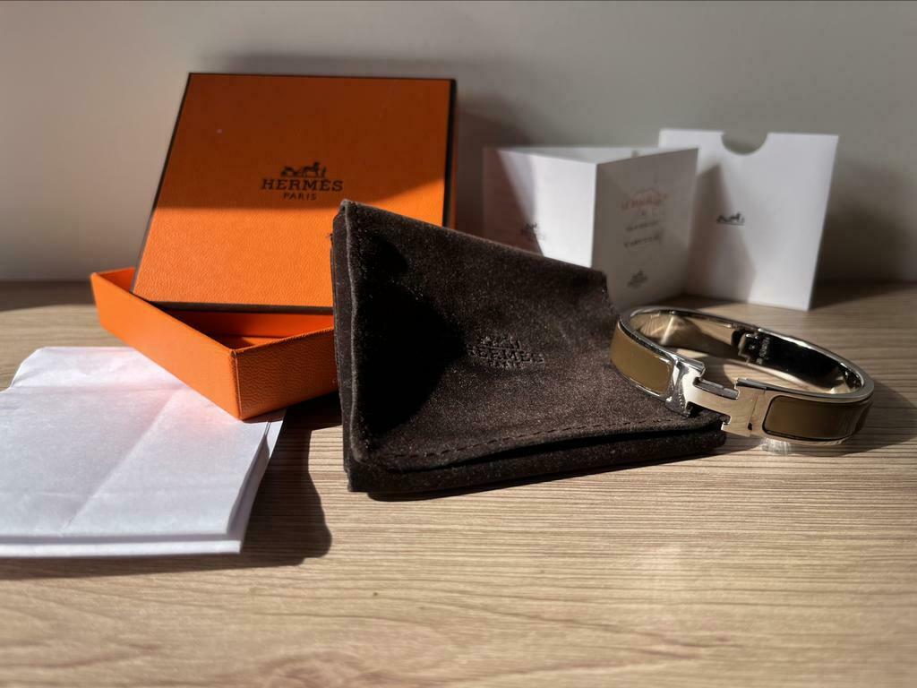 Hermes Clic H volledige set met bon maat PM, Handtassen en Accessoires, Armbanden, Ophalen of Verzenden, Bruin, Overige materialen
