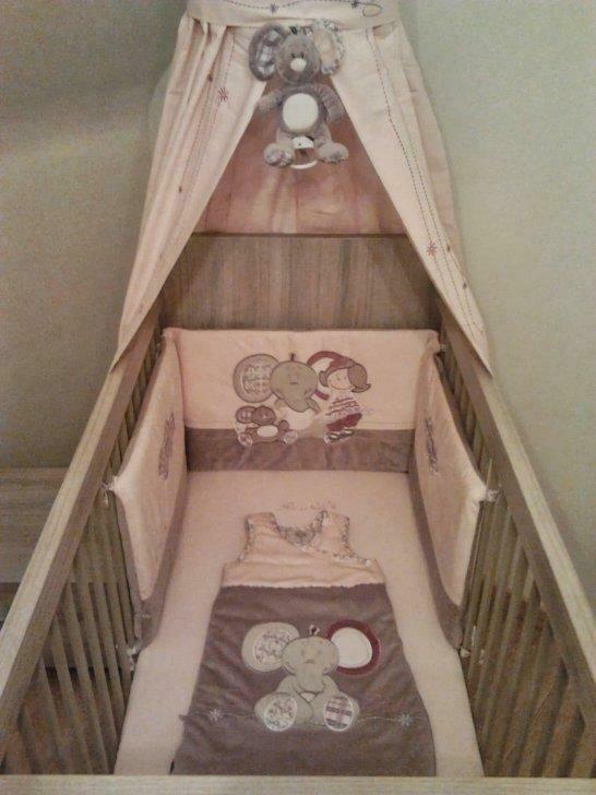 Bedhemel + staander grond en meer Noukie's Nina, Kali, Kenza, Enfants & Bébés, Couvertures, Sacs de couchage & Produits pour emmailloter