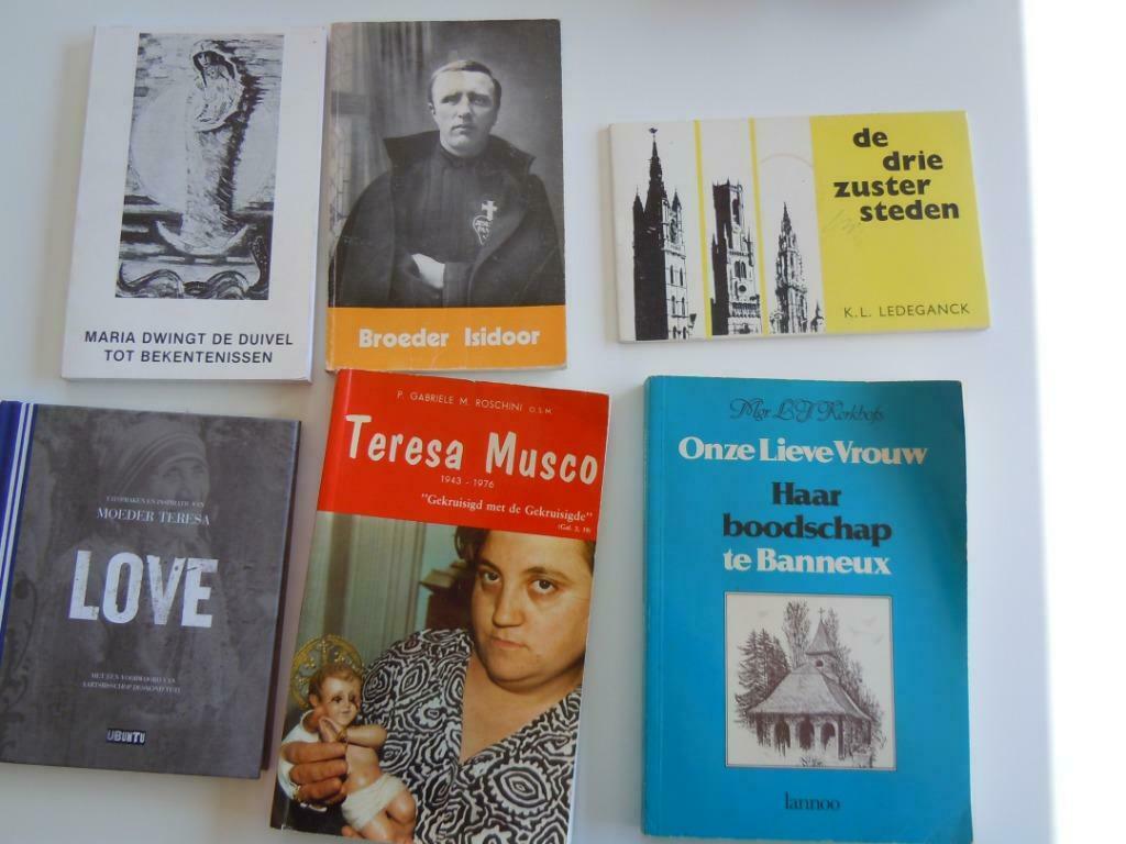 religie boeken, Ophalen of Verzenden