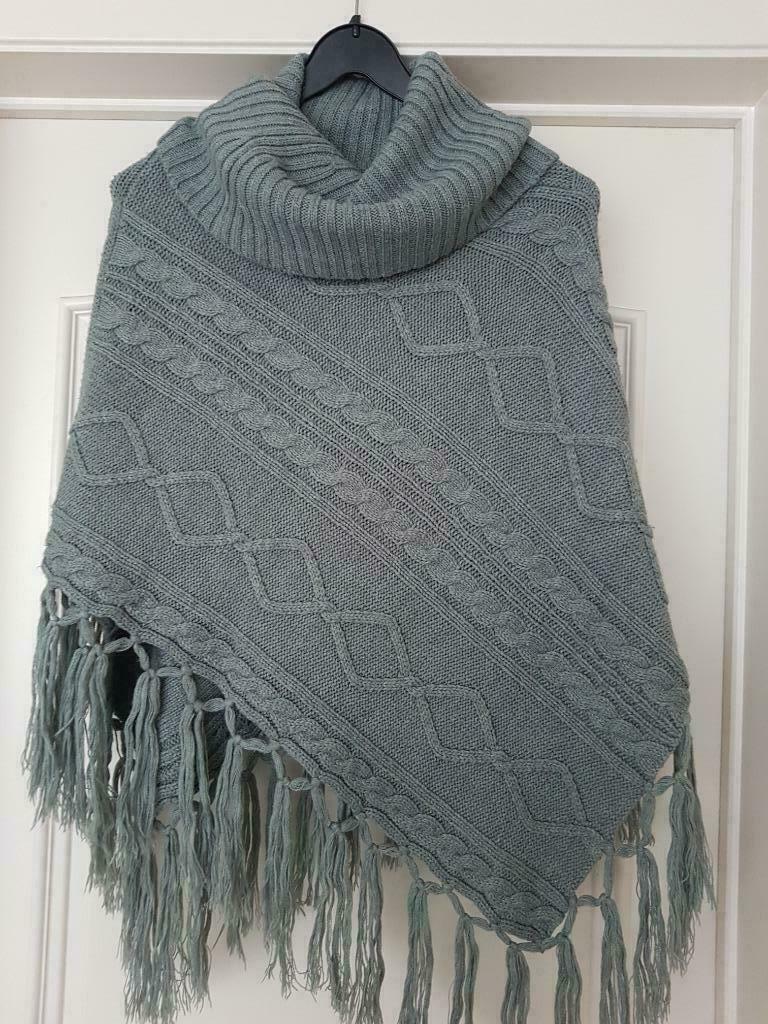 poncho's, Ophalen of Verzenden, Gedragen, Maat 42/44 (L), Grijs