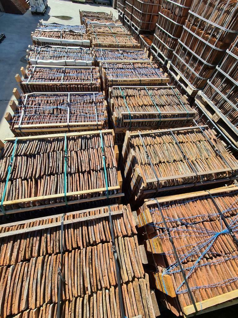 Bourgondische tegelpannen,  oude franse tegelpannen, Doe-het-zelf en Bouw, Dakpannen en Dakbedekking, Ophalen