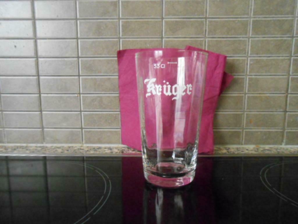 Verre à bière Kruger à facettes, Collections, Marques de bière, Enlèvement ou Envoi, Comme neuf, Verre ou Verres, Autres marques