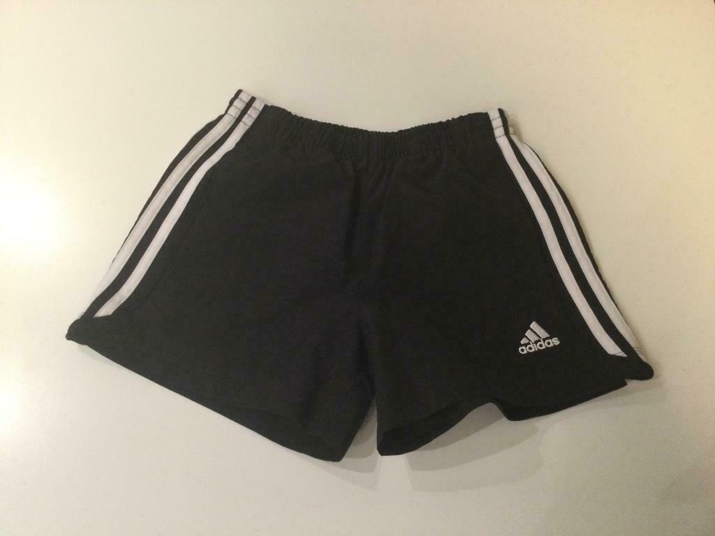 short Adidas maat 140, Kinderen en Baby's, Kinderkleding | Maat 140, Ophalen of Verzenden, Gebruikt, Adidas, Jongen