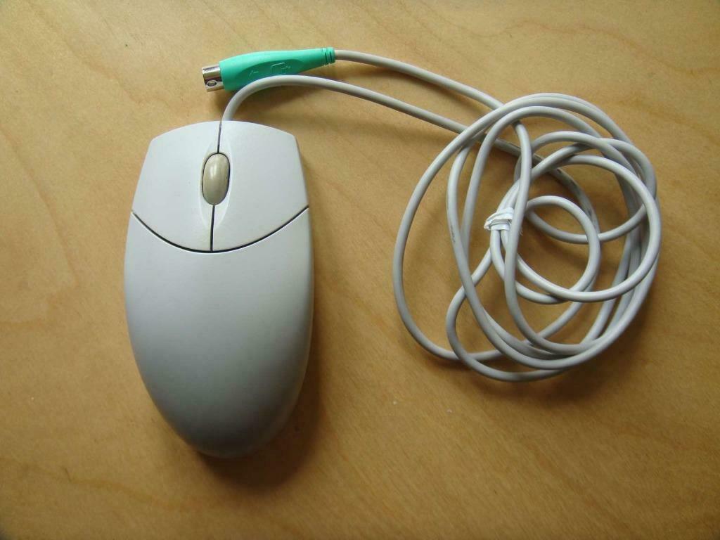 Souris Logitech Avec fil, Ophalen of Verzenden, Gebruikt, Rechtshandig, Muis