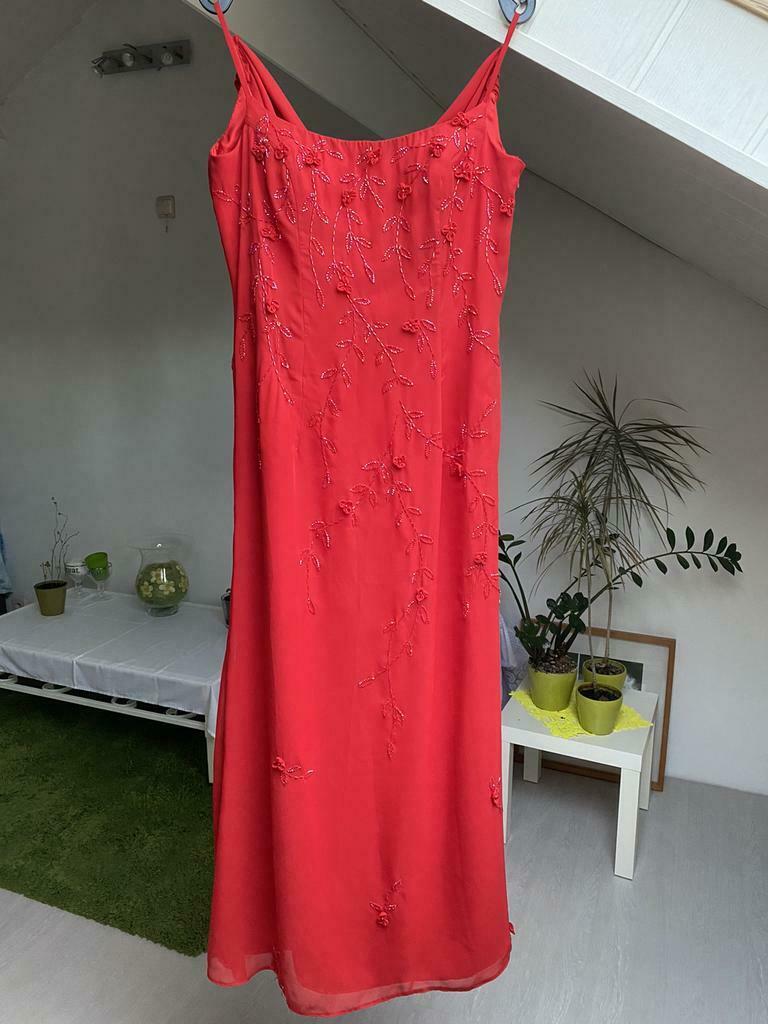 Longue robe de cérémonie, soirée,... avec fleurs S/M, Vêtements | Femmes, Porté, Taille 36 (S), Rouge, Robe de cocktail