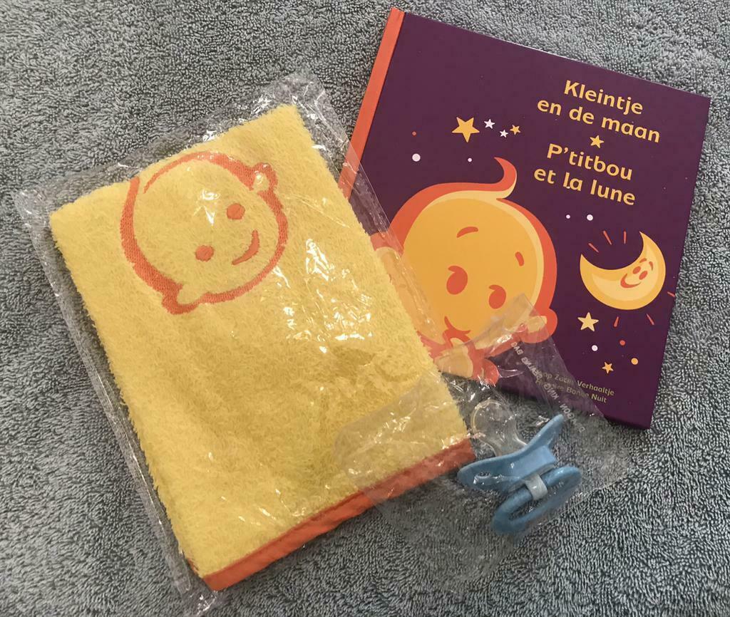 Zwitsal setje: Boekje, Fopspeen, Slabbetje, Enlèvement ou Envoi, Neuf