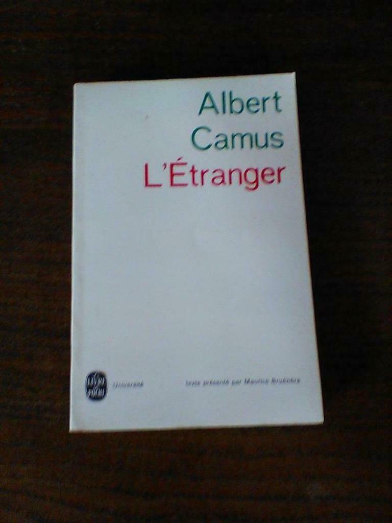Albert Camus, L'étranger, Ophalen of Verzenden, Gelezen