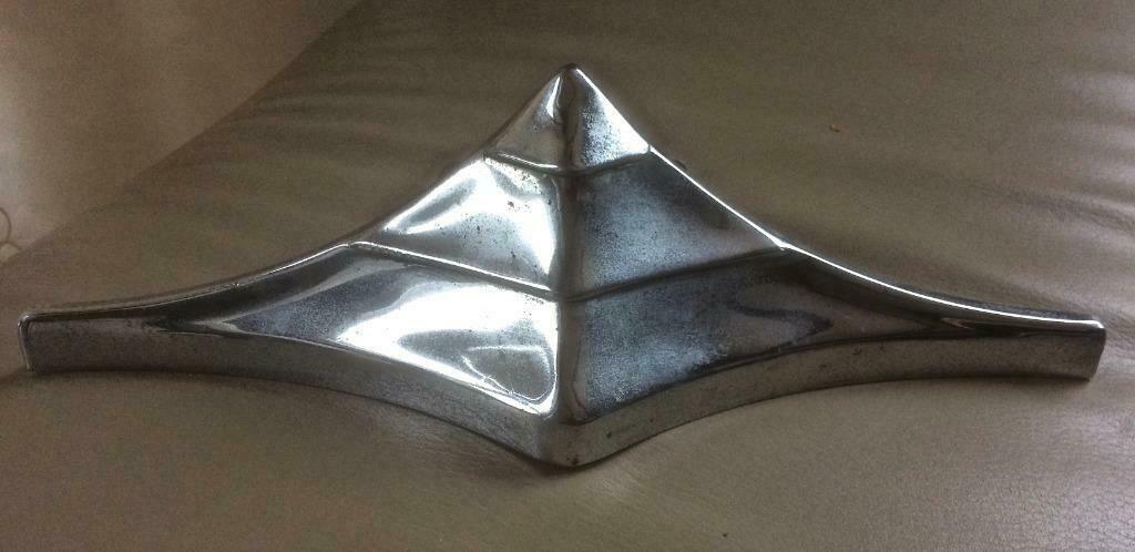 Sigle oldtimer 64636  KISIEL 25 cm, Autos : Pièces & Accessoires, Autres pièces automobiles, Enlèvement ou Envoi, Renault