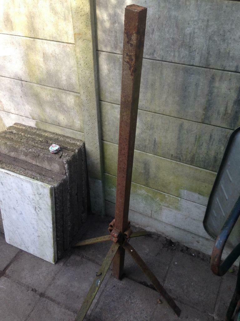 Ornement en acier / base / mât / pour tableau / plante / con, Enlèvement ou Envoi, Utilisé, Moins de 180 cm, Poteaux