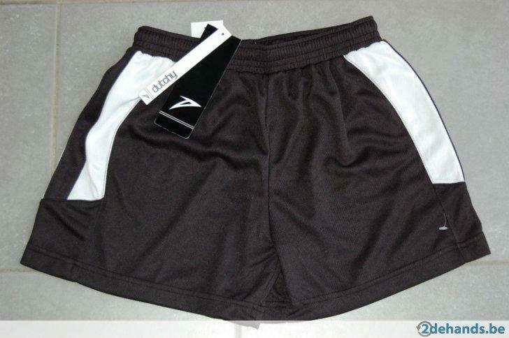 Voetbal-Outfit (shirts/short/setje)-128, Nieuw, Overige typen