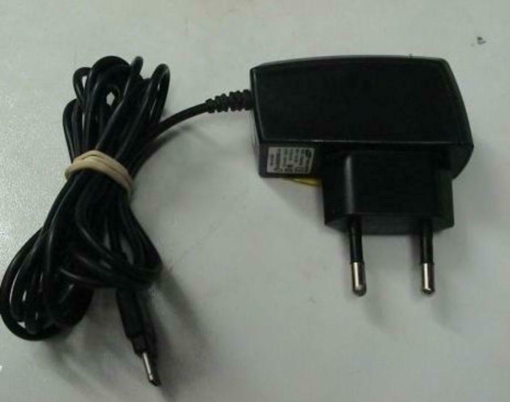 jw0134: GSM Lader samsung ATADM10ESE  of ATADM10EBE, Enlèvement ou Envoi, Utilisé, Samsung