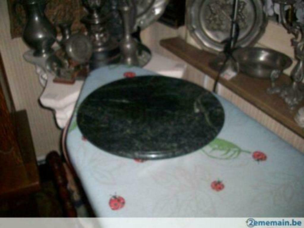 plateau tournant en marbre, Huis en Inrichting, Kasten |Televisiemeubels, Ophalen