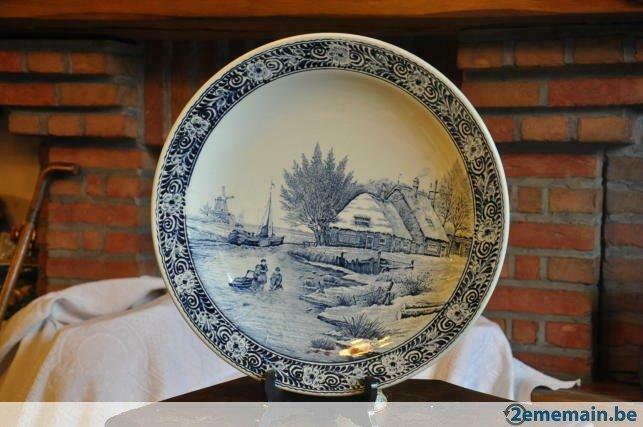 grand plat faience decoratif boch decor bleu, Antiquités & Art, Enlèvement ou Envoi