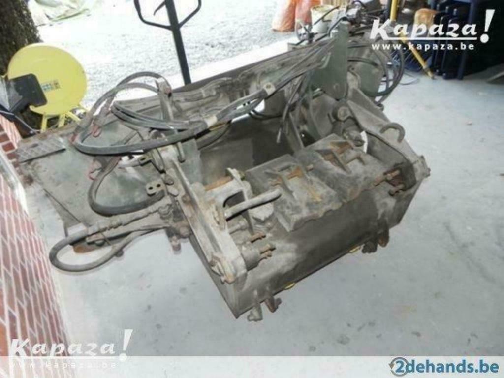 Unimog snelwissel aanbouwsysteem Schaeff, Ophalen, Mercedes-Benz