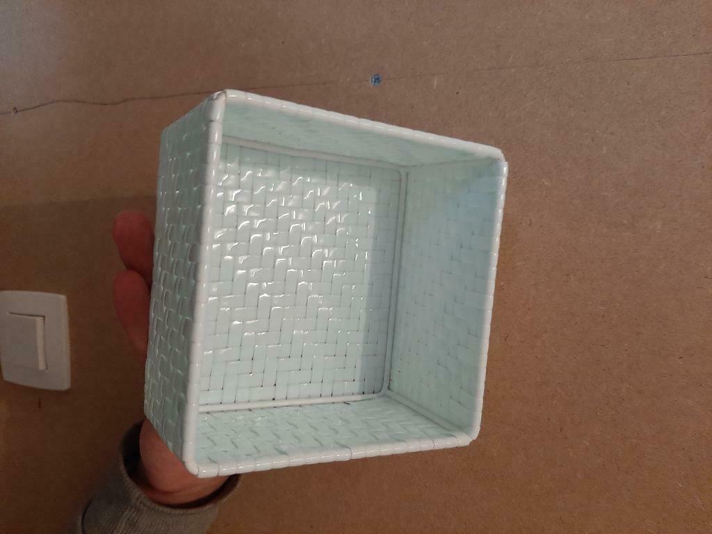 panier blanc, Enlèvement