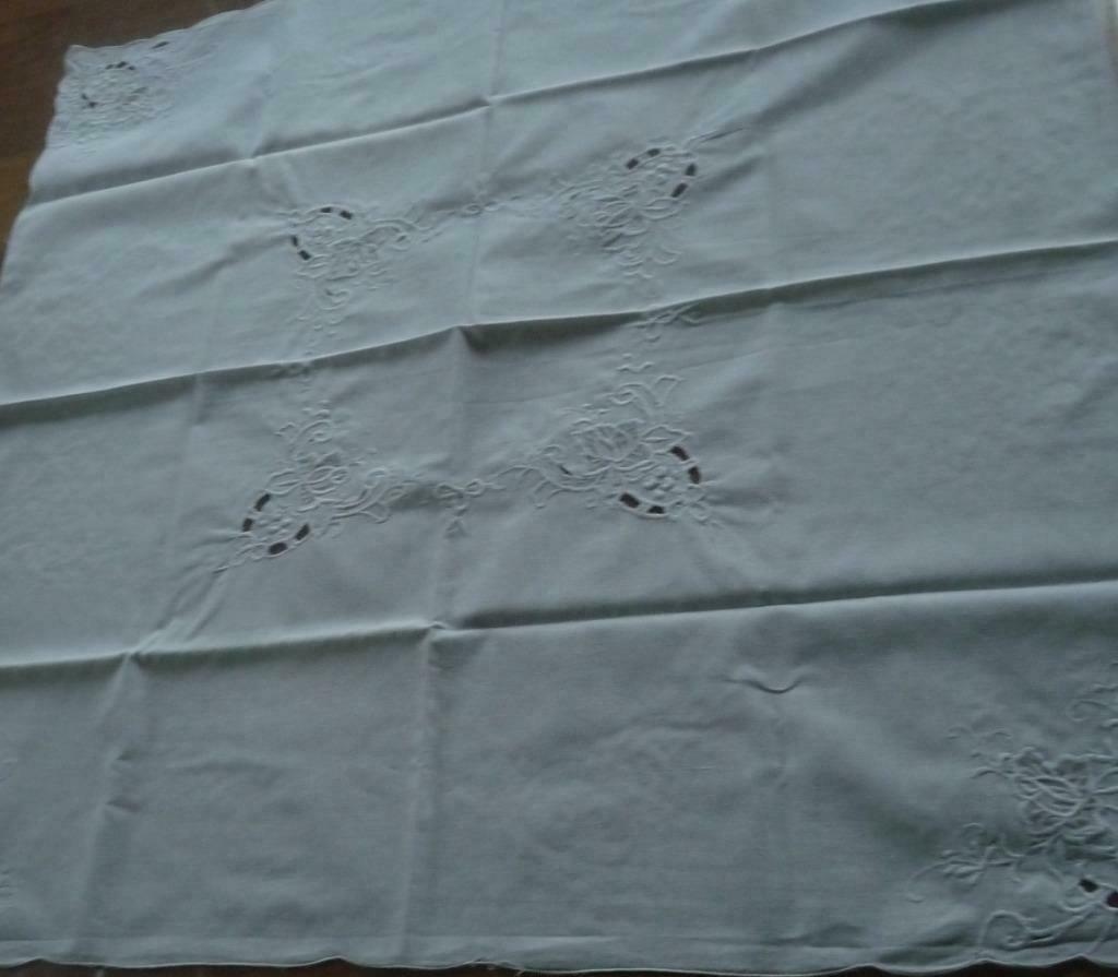 Petite nappe en coton ancien, fait main, Enlèvement ou Envoi, Comme neuf, Carré, Intérieur
