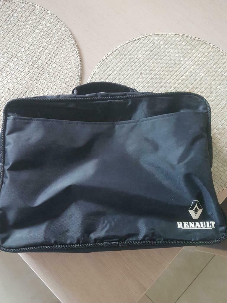 Malette de Renault, Ophalen of Verzenden, Zo goed als nieuw