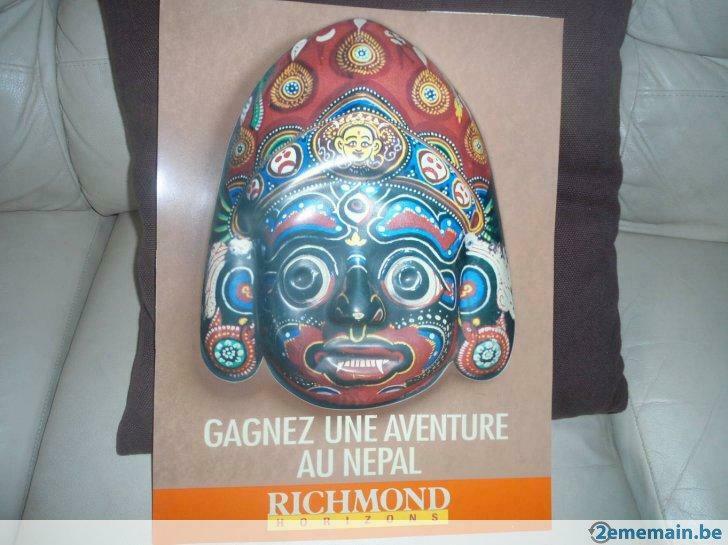 Ancienne Pub Cigarette Richmond en Très bon état. Envoi post, Collections, Envoi, Utilisé, Boite à tabac ou Emballage