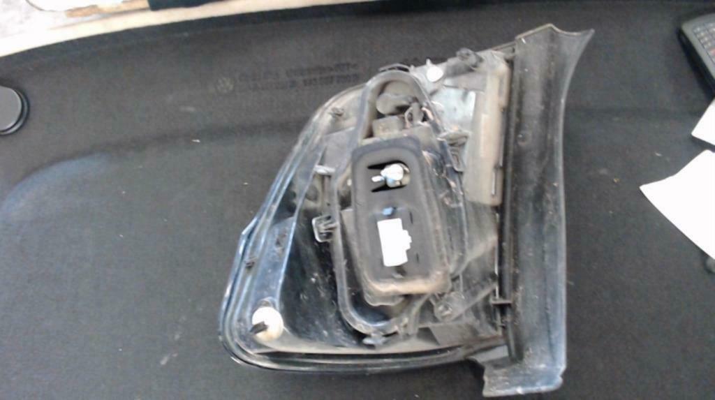 feu arriere  gauche  citroen c3 phase  2, Autos : Pièces & Accessoires, Éclairage, Citroën, Utilisé, Enlèvement ou Envoi