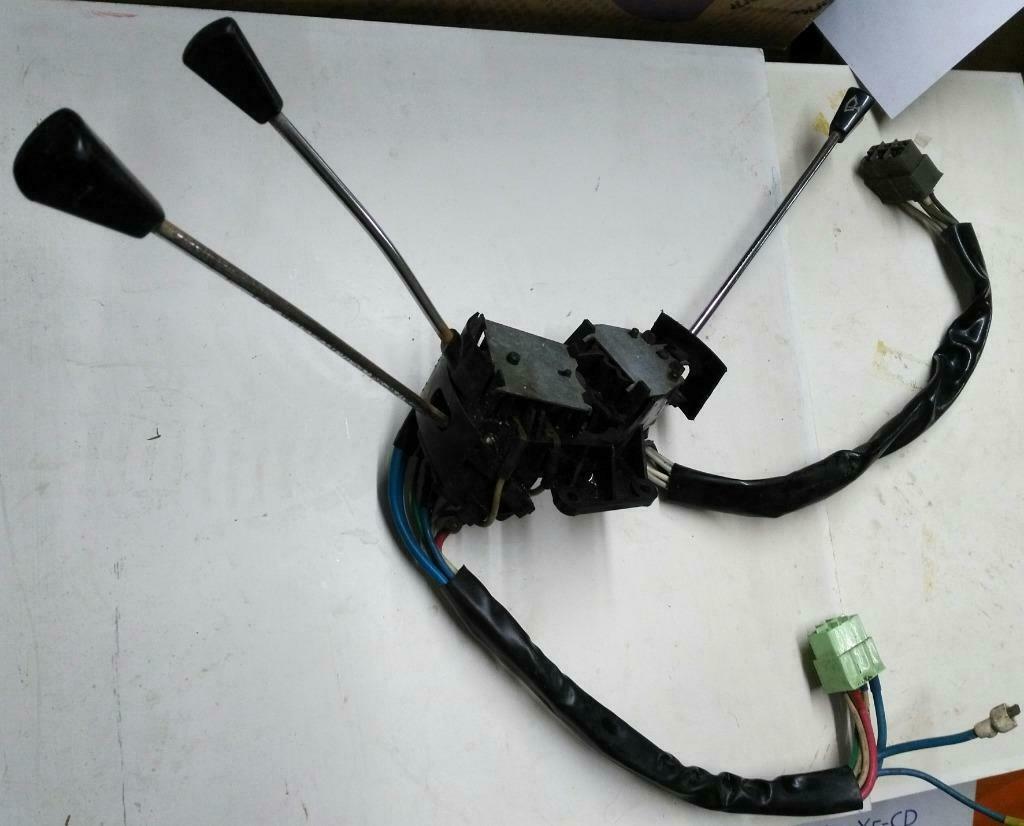 Schakelaar voor koplampen - claxon - ruitenwissers. SIMCA IT, Verzenden, Gebruikt, Overige automerken