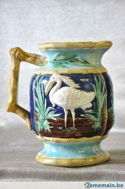 §  pichet "heron " en barbotine majolica holdcroft, Antiquités & Art, Enlèvement ou Envoi