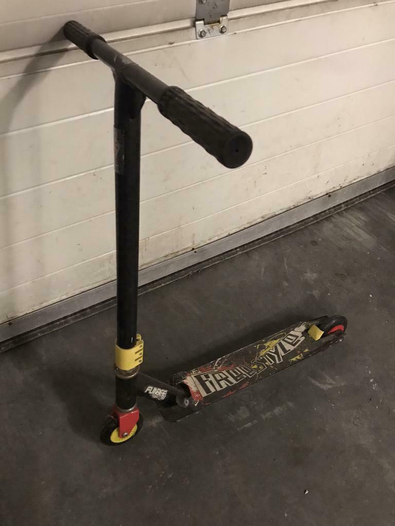 Te koop stunt step, Ophalen, Gebruikt, Overige typen