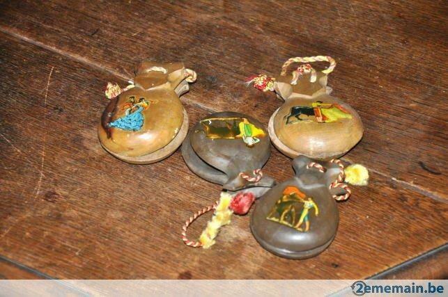 2 paires de castagnettes, Enlèvement ou Envoi, Utilisé