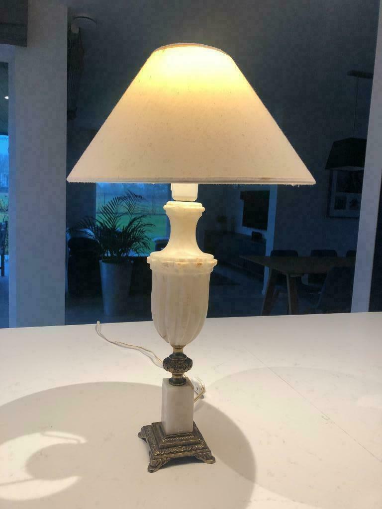 lampadair met marmeren voet, Klassiek, Enlèvement, Utilisé, Autres matériaux