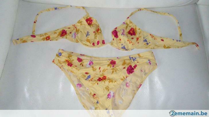 Bikini à imprimé fleuri jaune Pain de Sucre T38, Porté