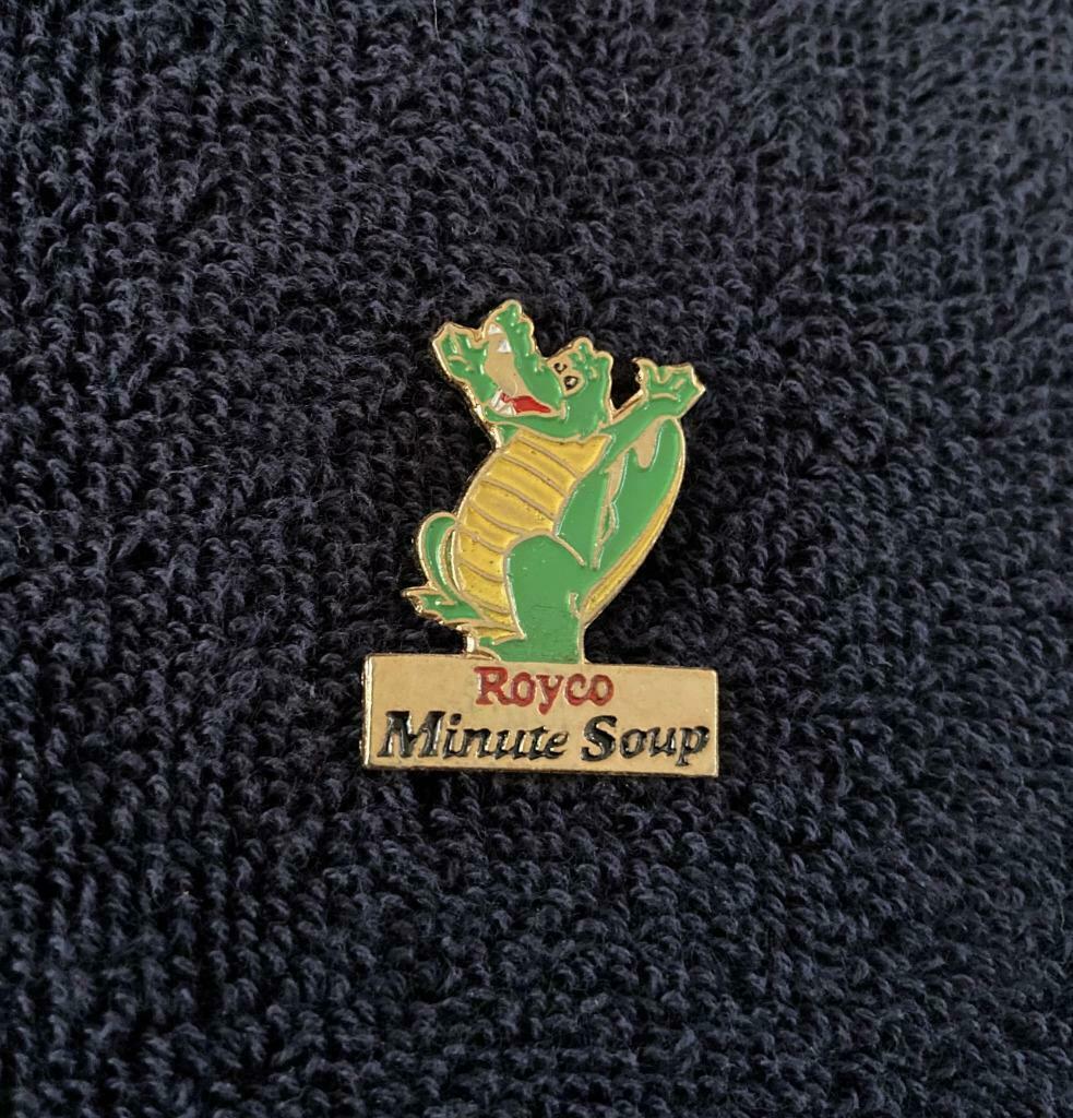 PIN - ROYCO MINUTE SOUP - KROKODIEL - CROCODILE, Collections, Envoi, Utilisé, Marque, Insigne ou Pin's