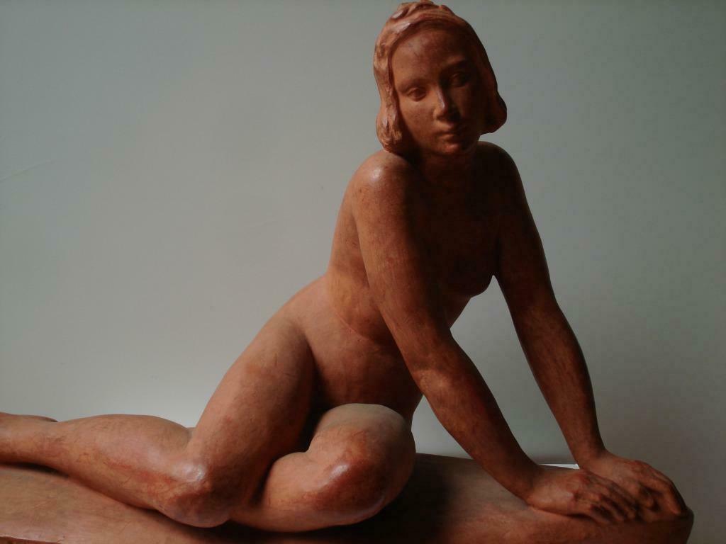 Maurice DE KORTE terre cuite art déco L nue assise baigneuse, Enlèvement