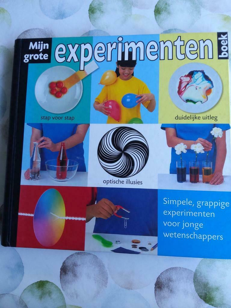 Mijn grote experimenten boek., Ophalen of Verzenden, Zo goed als nieuw