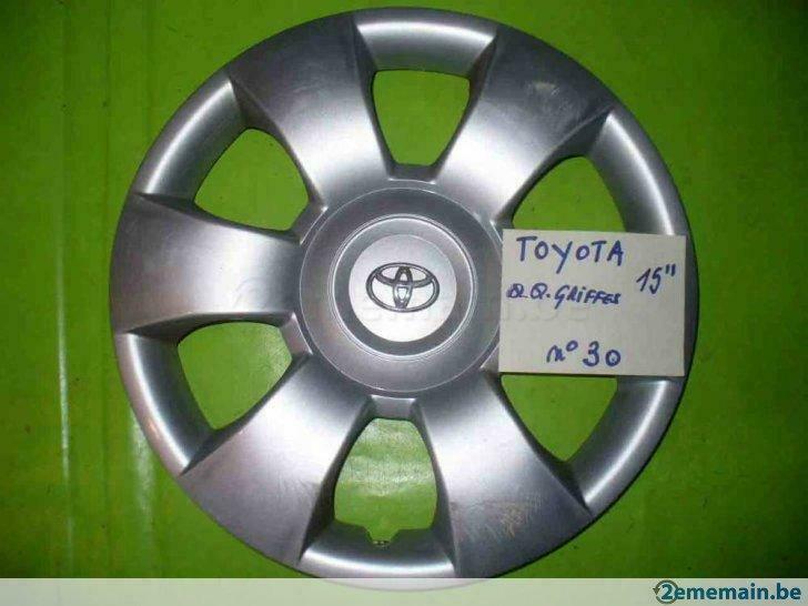 enjoliveur Toyota 15"  (n°30) -1pc, Autos : Pièces & Accessoires, Pneus & Jantes, 15 pouces, Enlèvement ou Envoi, Utilisé, Jante(s)