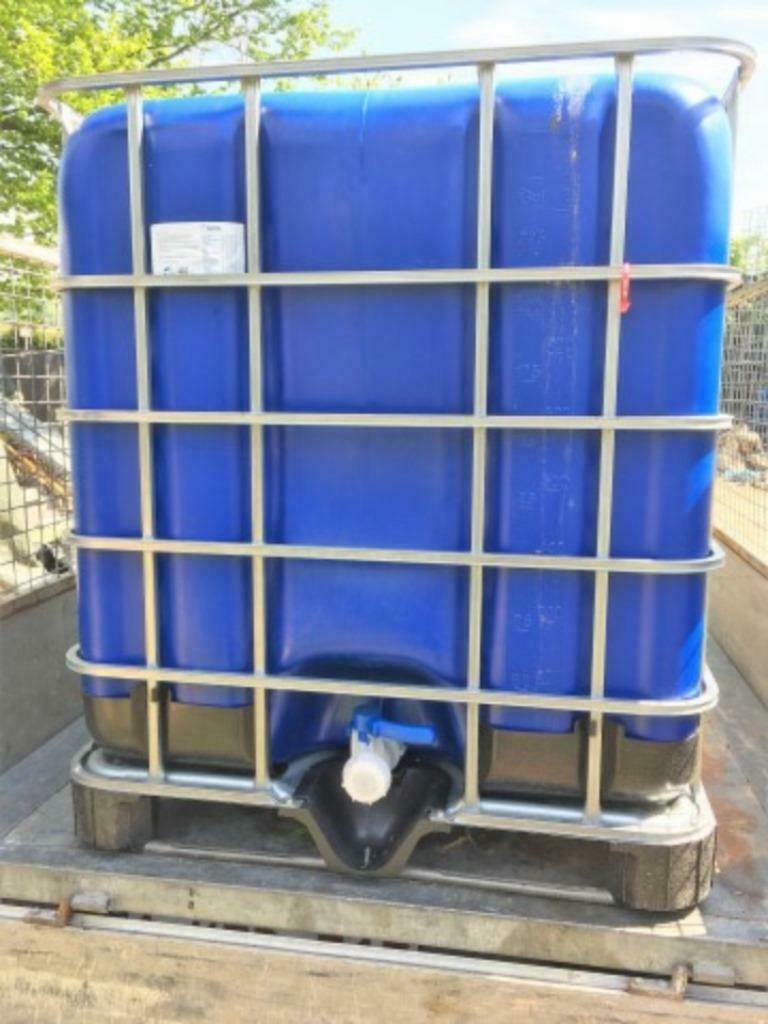 IBC containers anti algen blauwe, zwarte,  150€, Kunststof, Met kraantje, 150 liter of meer, Ophalen of Verzenden