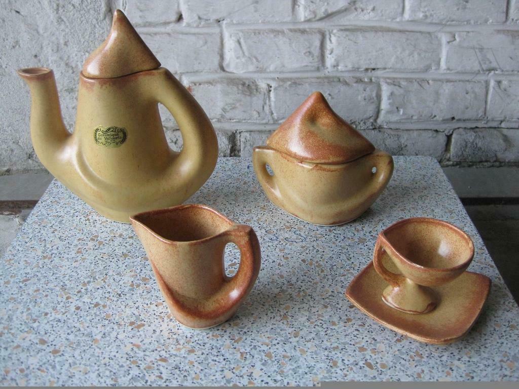 Vallauris keramiek koffie- of theeservies, Huis en Inrichting, Keuken | Servies, Ophalen, Keramiek, Nieuw, Overige stijlen