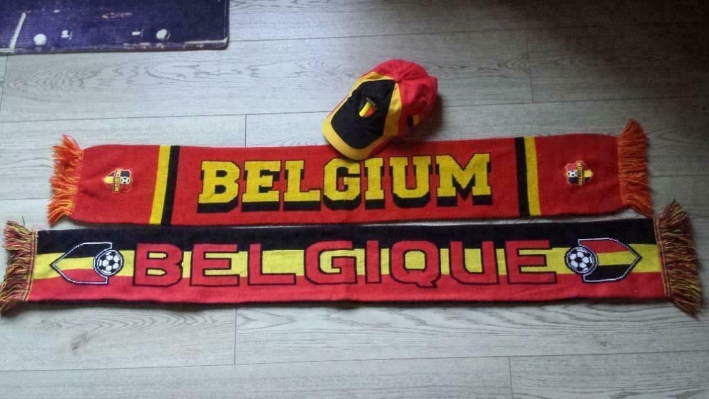 Casquette - écharpes Belgium - Belgique - Foot, Ophalen of Verzenden, Gebruikt, Vaantje of Sjaal