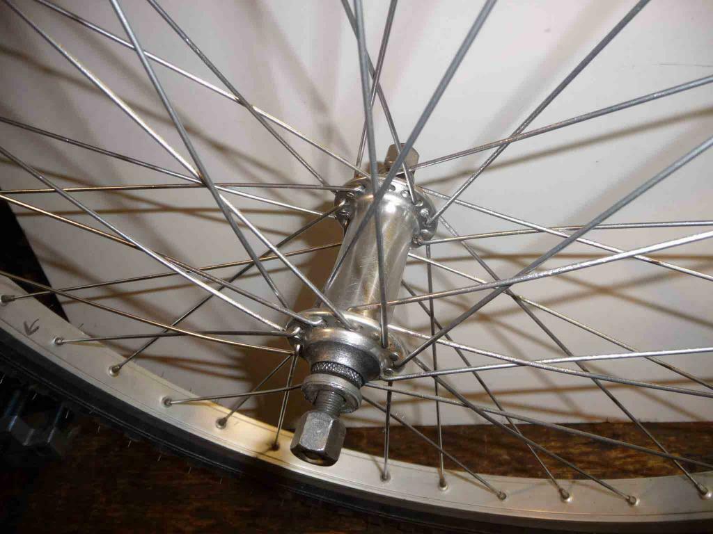 roues vélos+ VTT d'occasion - nettoyées 24" - 26" avec pneu, Enlèvement ou Envoi, Moins de 10 vitesses, Utilisé, 26 pouces