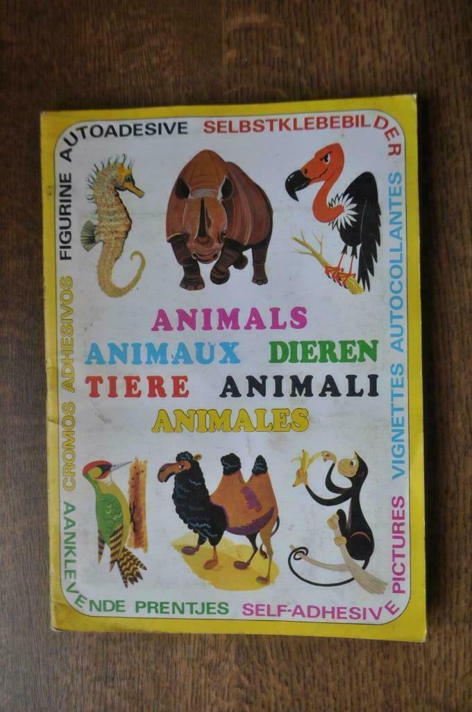 PANINI COMPLEET ALBUM DIEREN - ANIMAUX, Enlèvement ou Envoi, Utilisé, Plusieurs autocollants