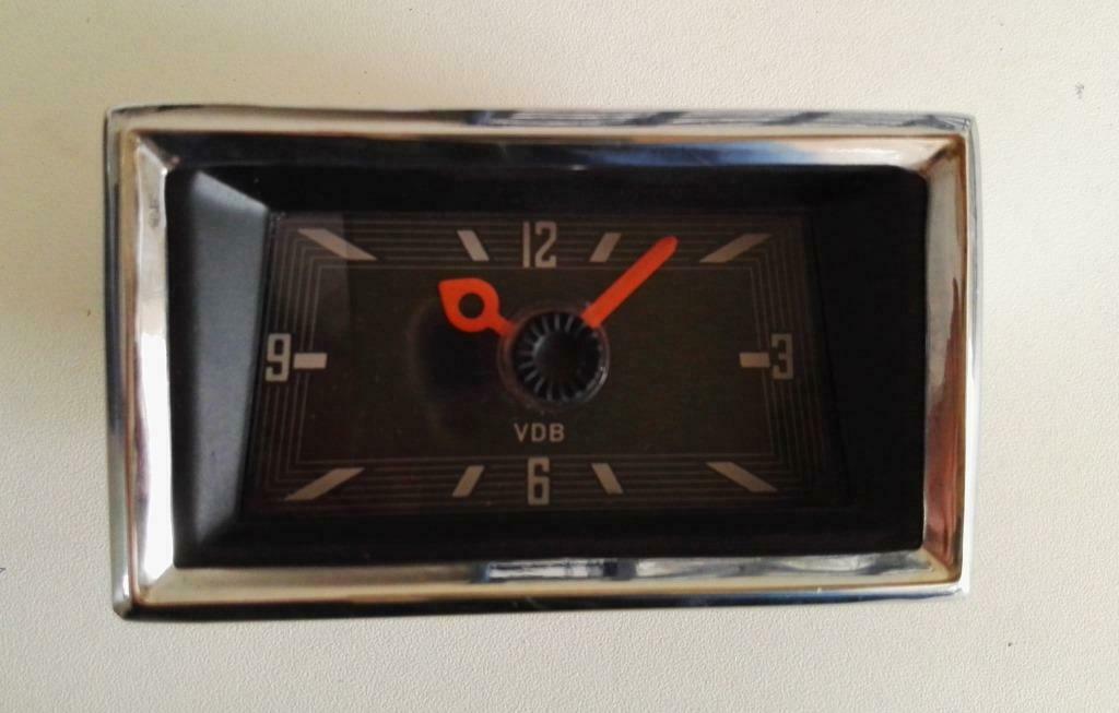 Klok / uurwerk Mercedes W111 Coupé/Cab, Enlèvement, Neuf, Mercedes-Benz