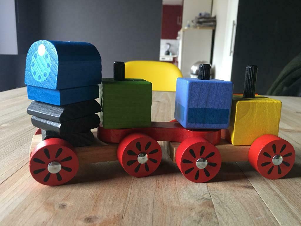 Train en bois, Enlèvement ou Envoi, Utilisé, Jouet à Pousser ou Tirer