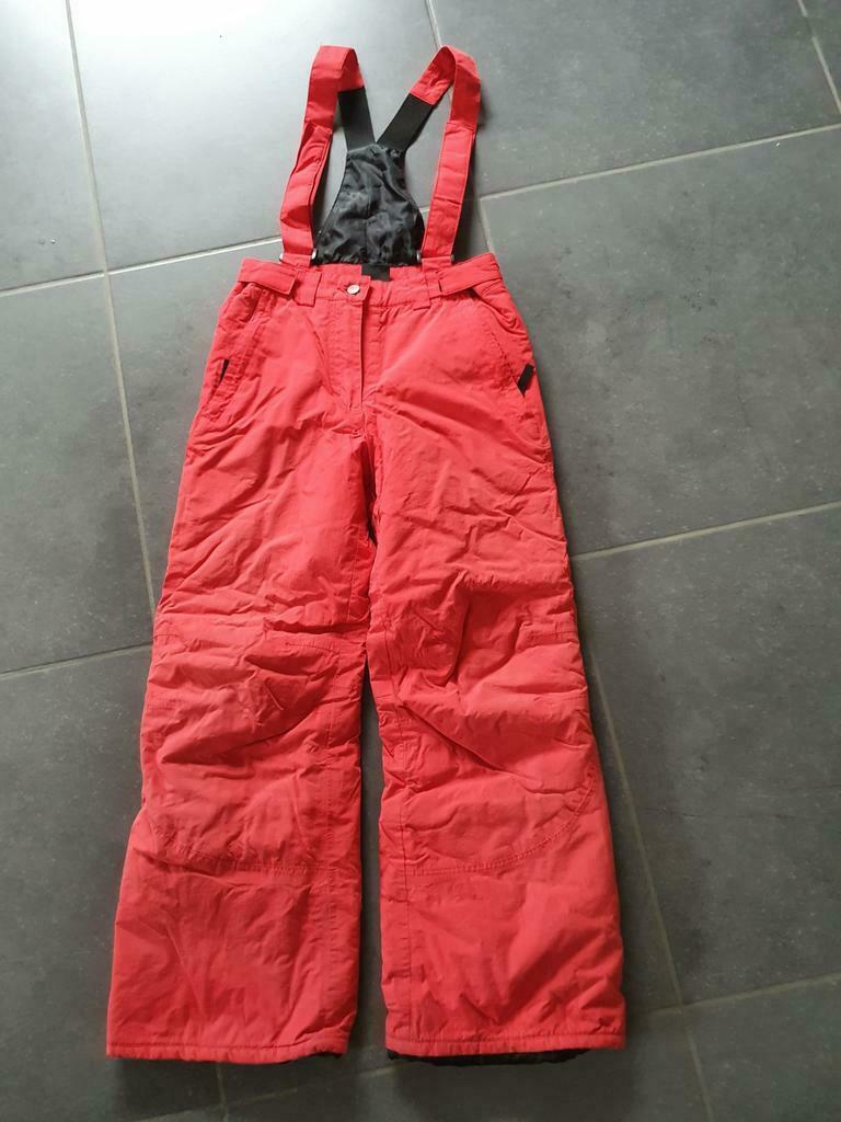 rode skibroek - maat 140, Ophalen, Zo goed als nieuw, Jongen of Meisje, Broek