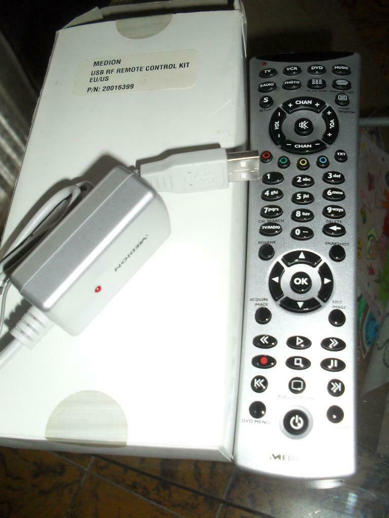 Télécommande   récepteur pour PC Médion, Enlèvement, Neuf